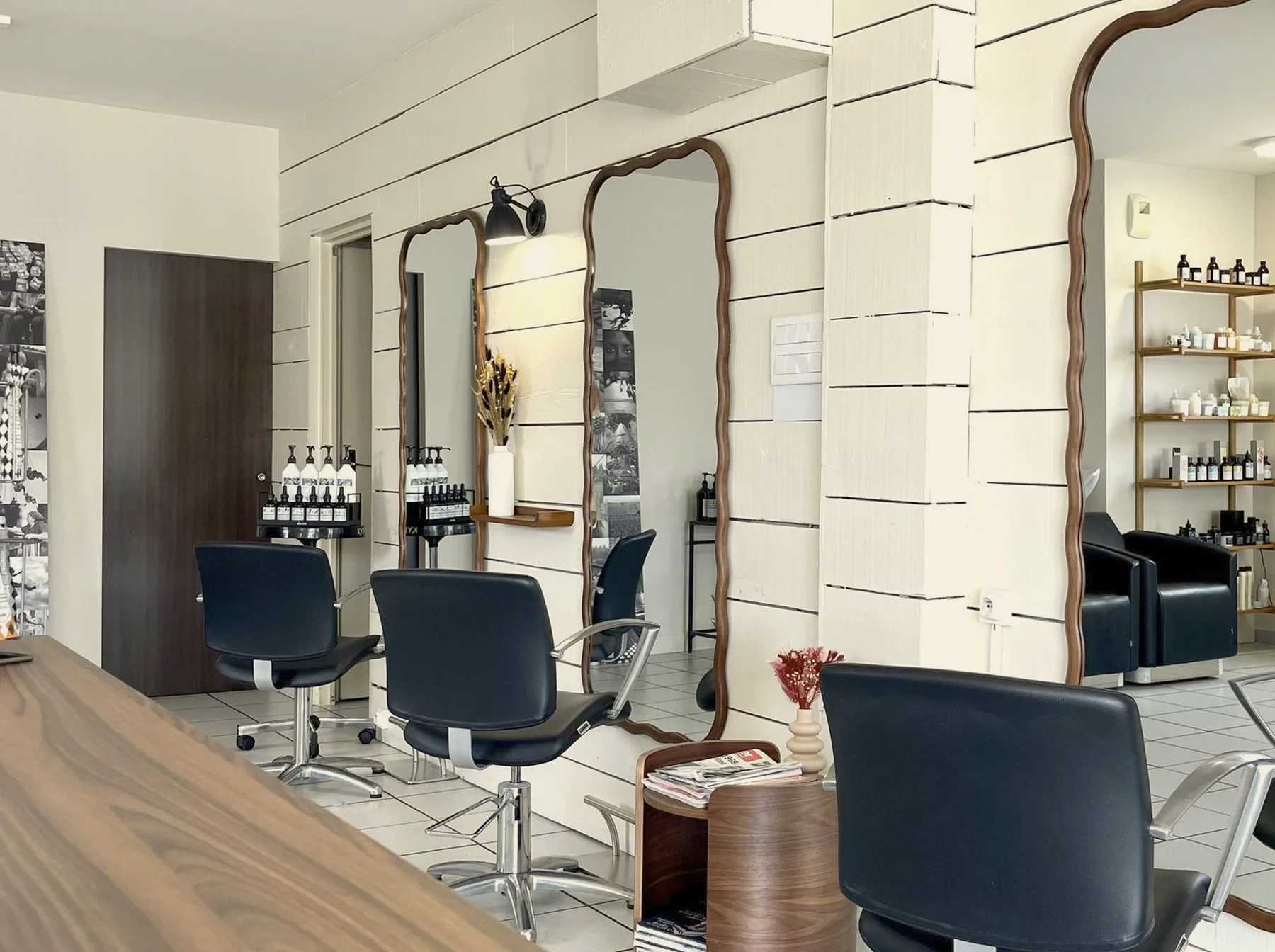 SALON