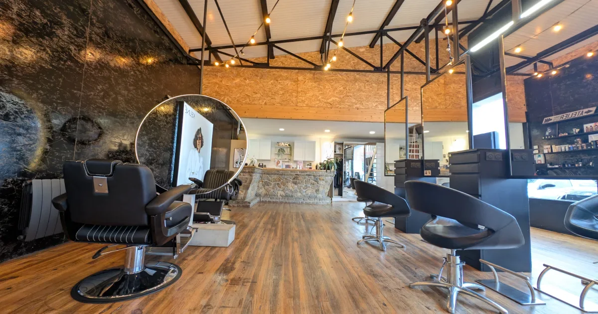 Salon de coiffure Le loft Capellois à LA CAPELLE-LES-BOULOGNE, vue 2